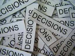 , What makes a great decision maker?